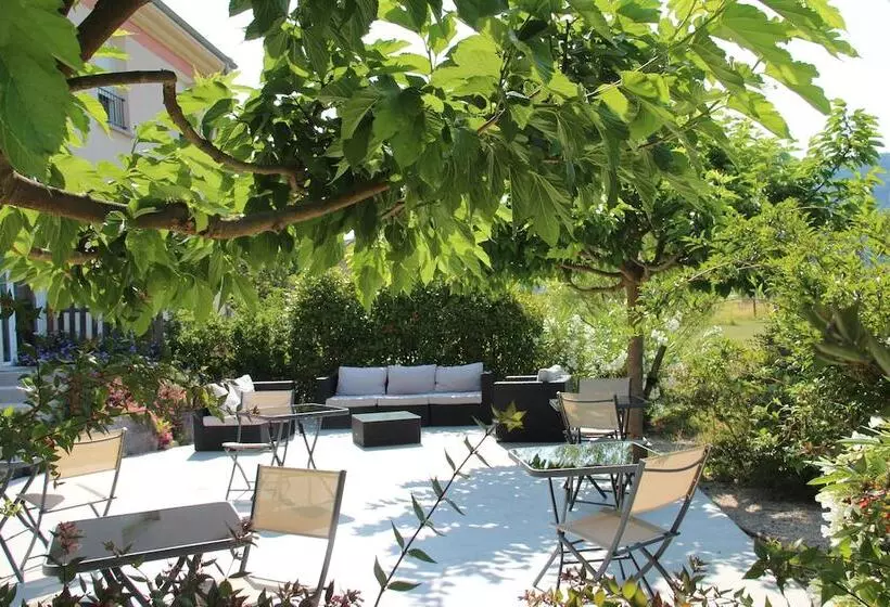 Hotelli Le Domaine Des Vignes Ampuis Lyon Sud Vienne