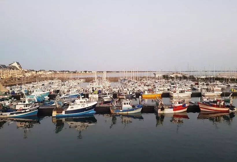 Hotelli Les Chants D Ailes   Hôtel Face Mer