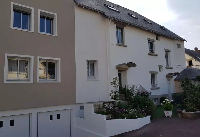 Hotelli Les Chants D Ailes   Hôtel Face Mer