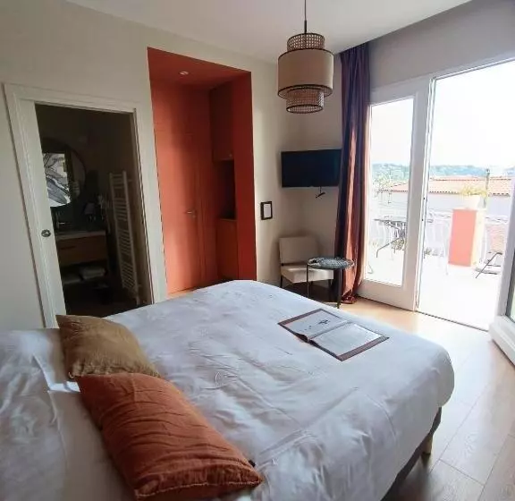 Hotelli Les Galets Hôtel Et B&b