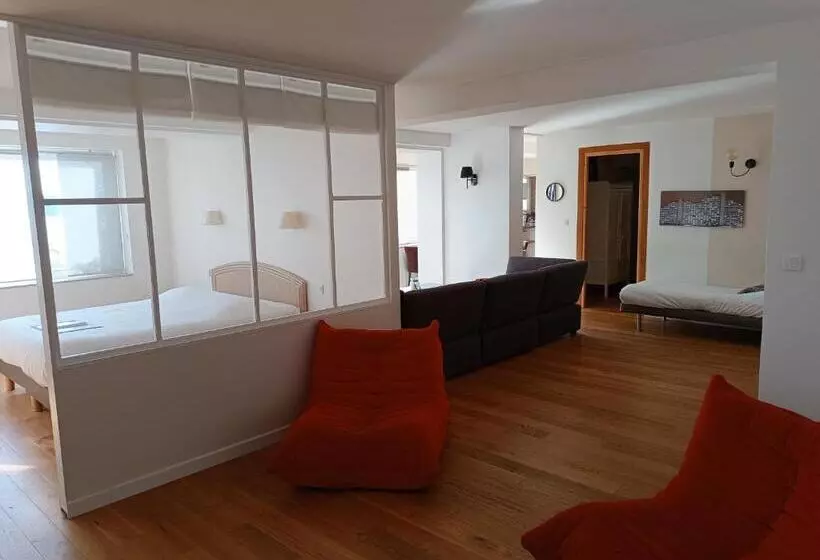 Hotelli Les Galets Hôtel Et B&b