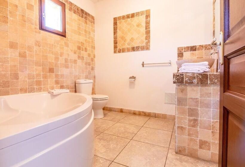 فندق Osteria A Stalla Sischese & Spa