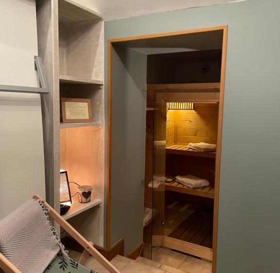 مبيت وإفطار Le Clos De La Challangette