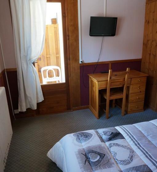 هتل Auberge Saint Antoine