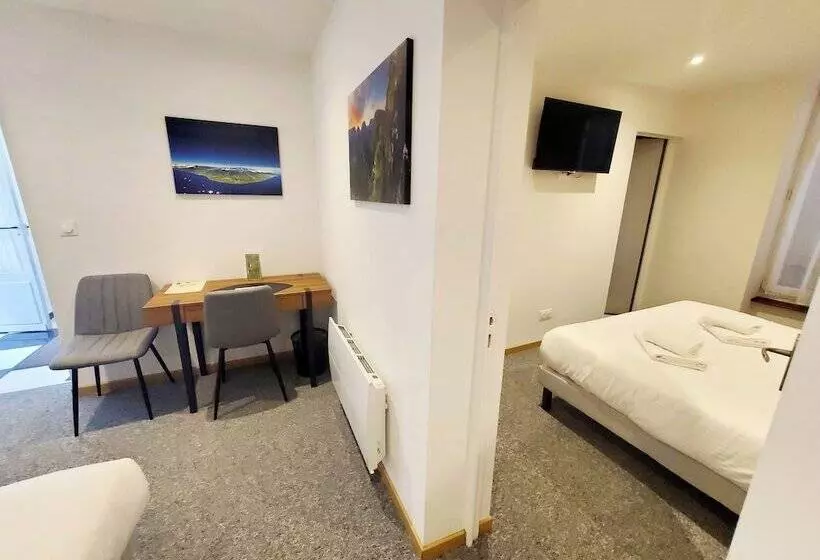 هتل Logis Hôtel Belle Etoile Vichy