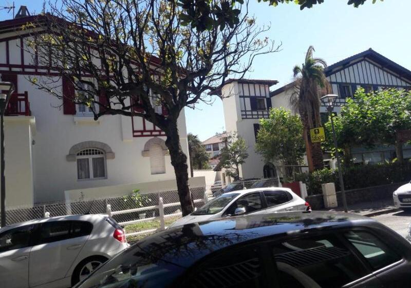 Logis Hotel & Restaurant Bergeret Sport