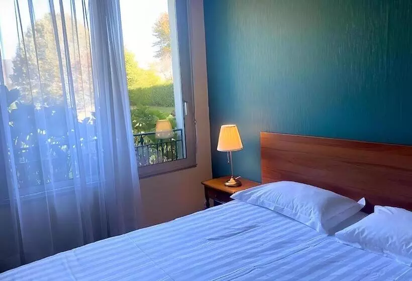 Hotelli De La Marine