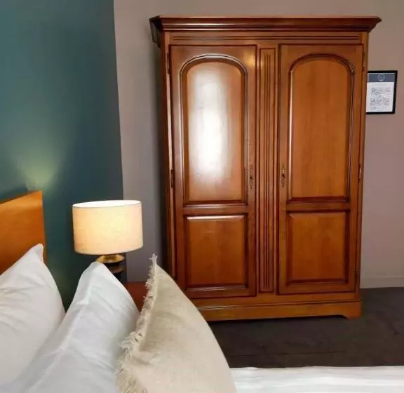 Hotelli De La Marine