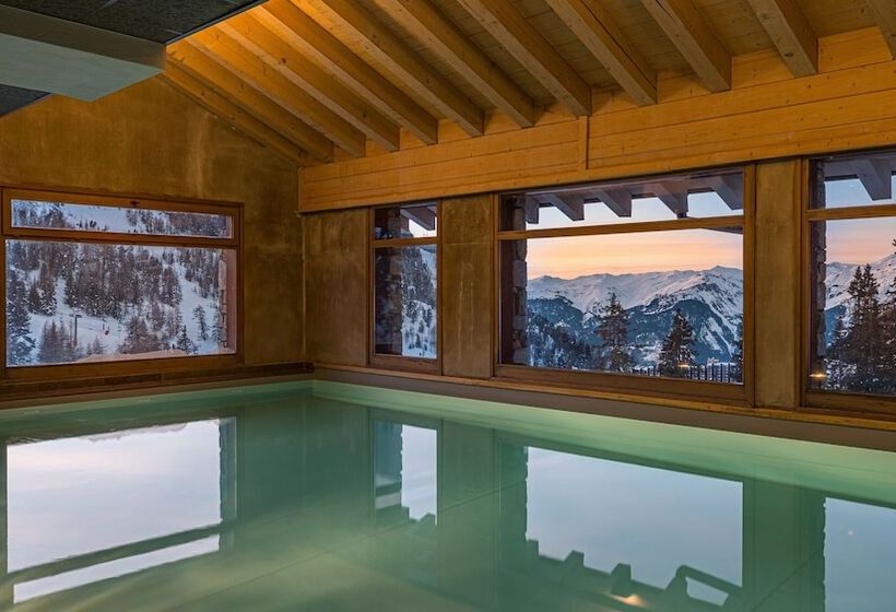 هتل Hôtel Carlina By Les Etincelles