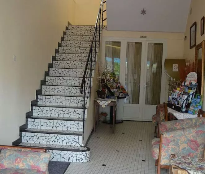 Hotel Hôtel De L'arrivée