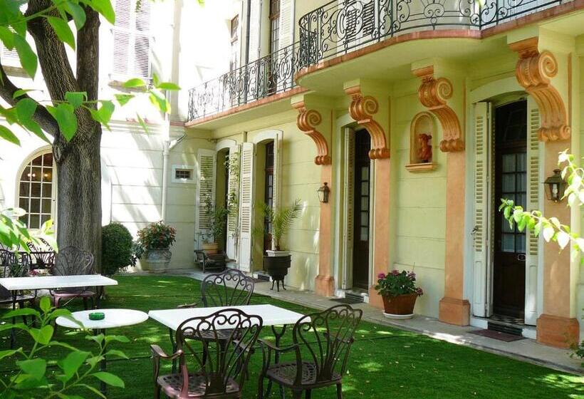 هتل Hôtel Du Fiacre