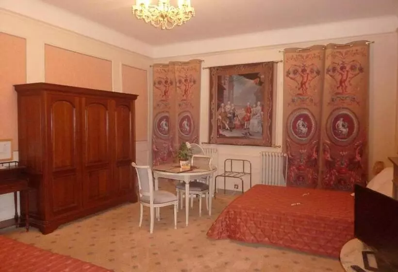 ホテル Hôtel Du Fiacre
