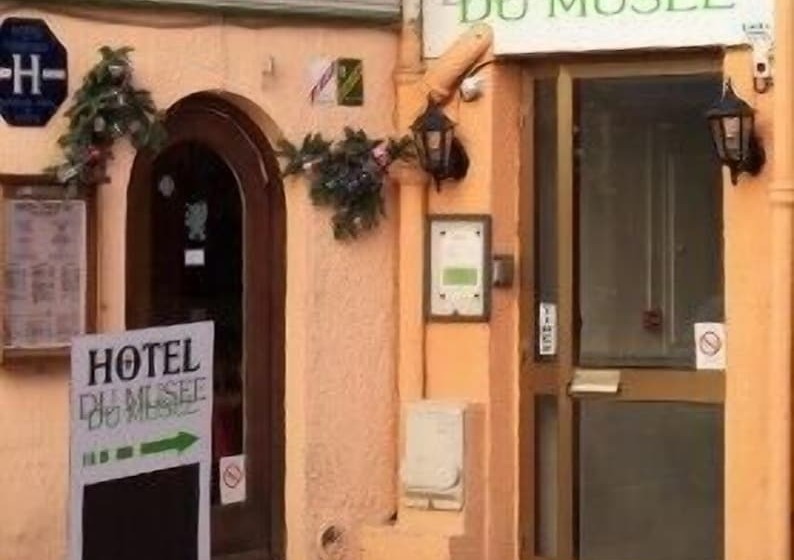 هتل Hôtel Du Musée