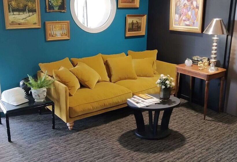 ホテル Hôtel Kyriad Brive Ouest