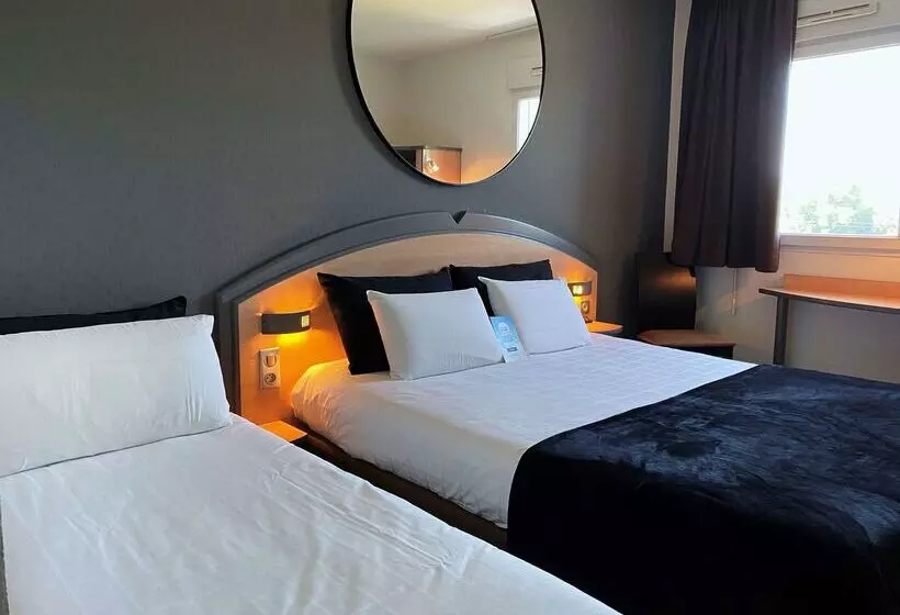 هتل Hôtel Kyriad Brive Ouest