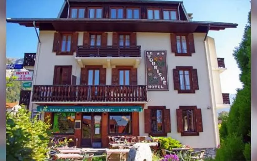 Hotelli Hôtel Le Tourisme