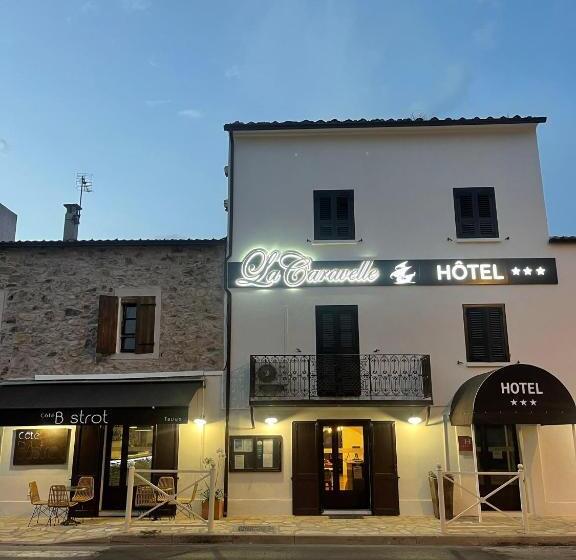 ホテル Hôtel Restaurant La Caravelle