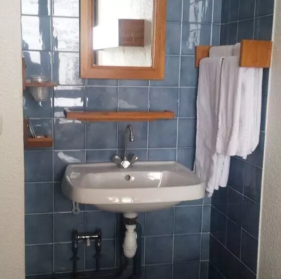 Hotelli Hôtel Yaka