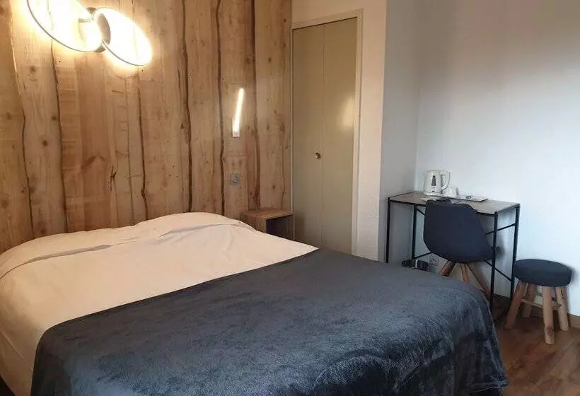 Hotelli Hôtel Yaka