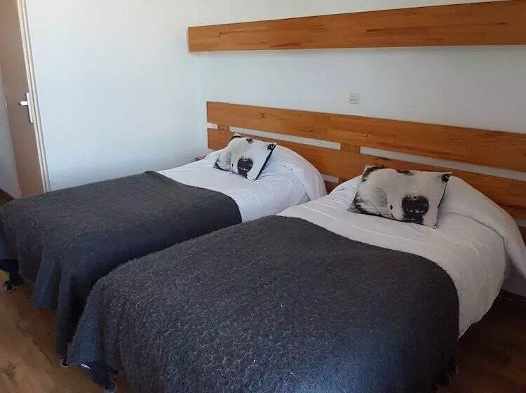 Hotelli Hôtel Yaka