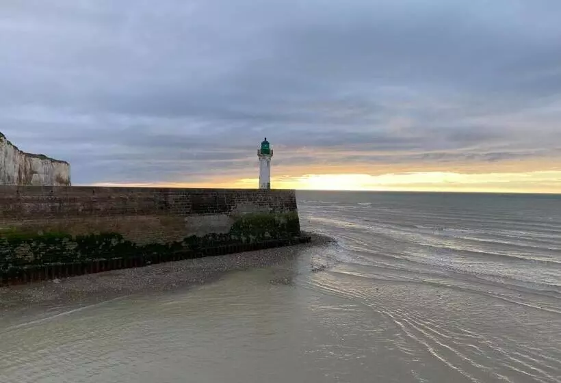 Hotelli La Maison Des Galets Sur Le Front De Mer
