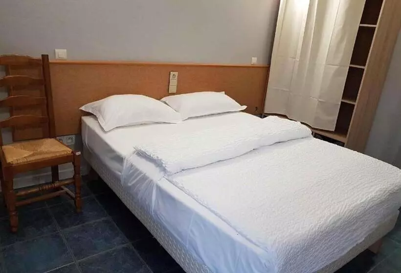Hotelli Hôtel La Rocade