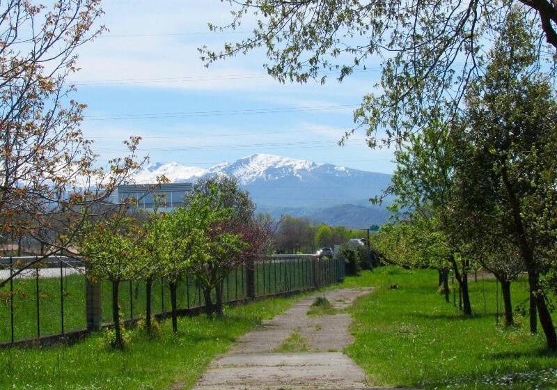 בית מלון כפרי Hôtel La Rocade