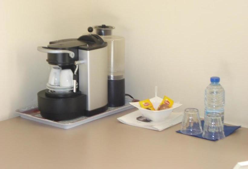 בית מלון כפרי La Tour Des Lys