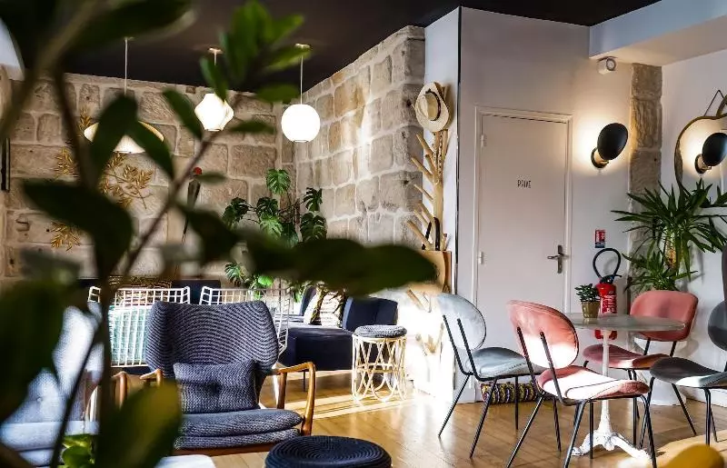 هتل Le Collonges Tv Connecte Wifi Netflix