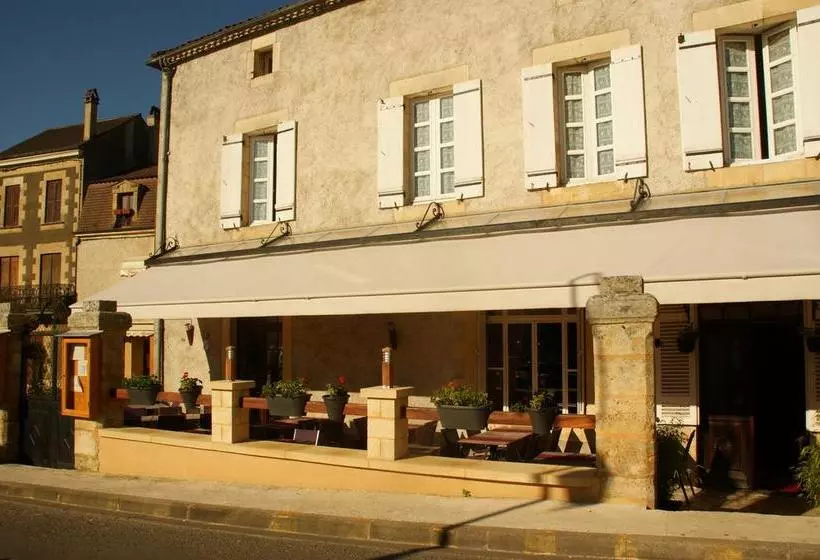 Hotelli Le Home