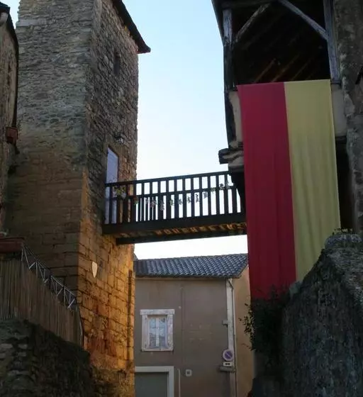 Hotelli Le Home