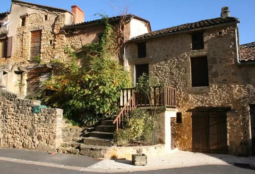 Hotelli Le Home