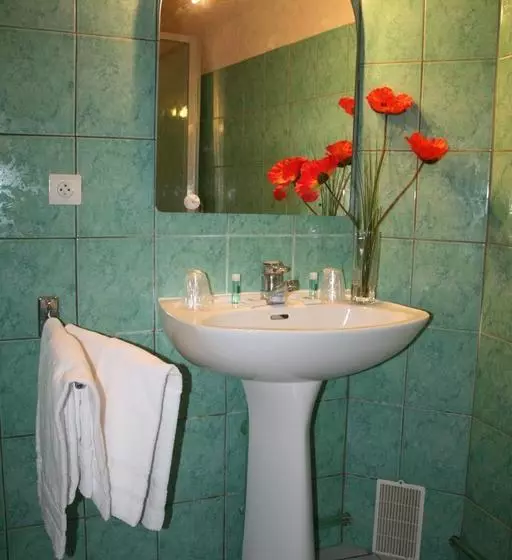 Hotelli Le Home