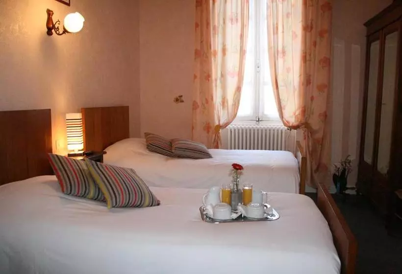 Hotelli Le Home