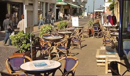Hotelli Hôtel Le Neptune