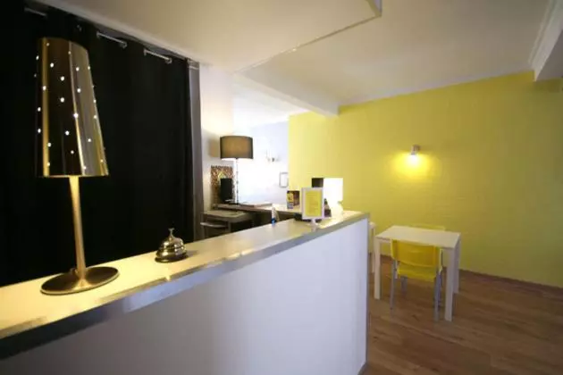 هتل Little Lodge Hôtel