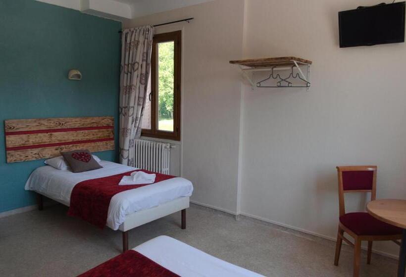 Отель Maison De Savoie