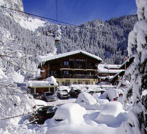 هتل Neige Et Roc