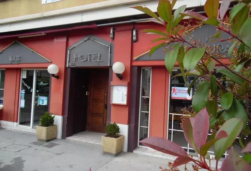 ホテル Restaurant L'etape