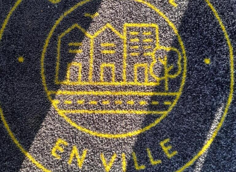 酒店 Un Hôtel En Ville