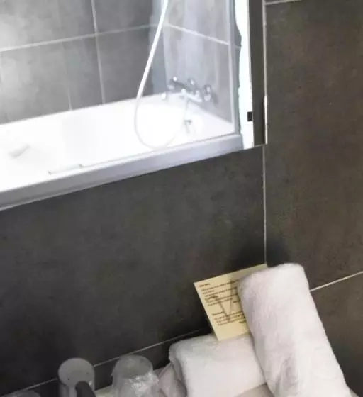 هتل Villa Les Bains