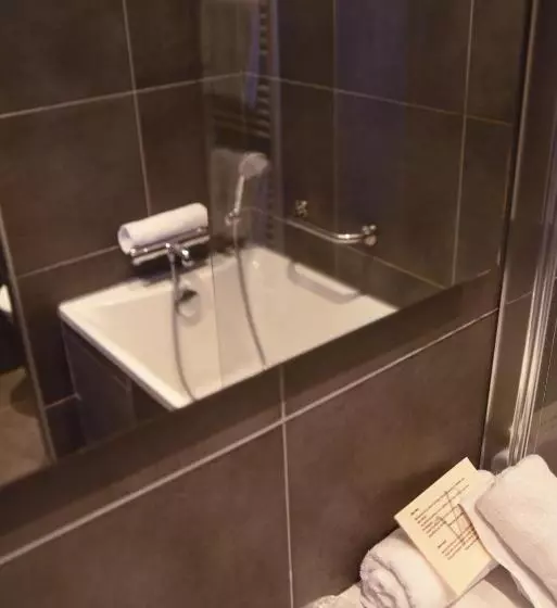 هتل Villa Les Bains