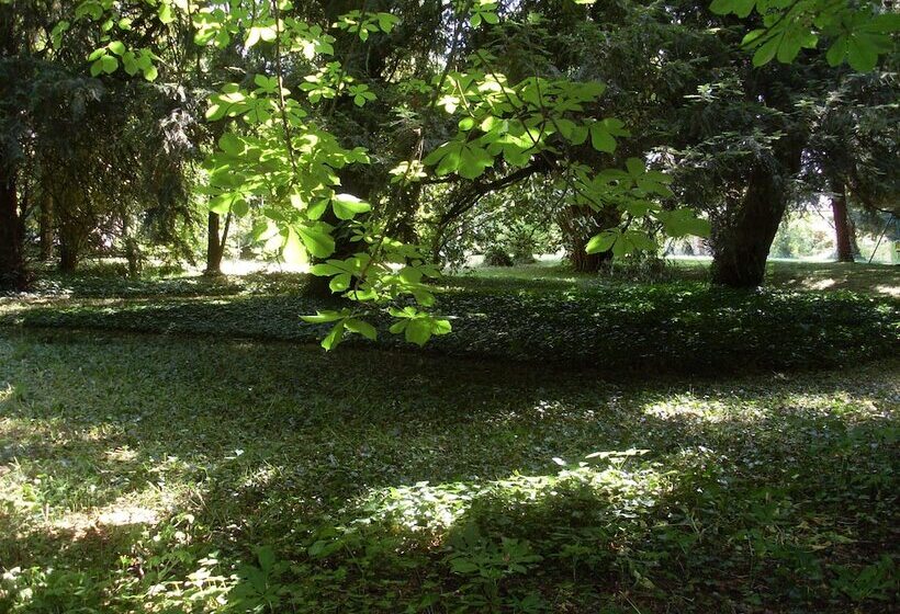 La Heraudiere Bed & Breakfast