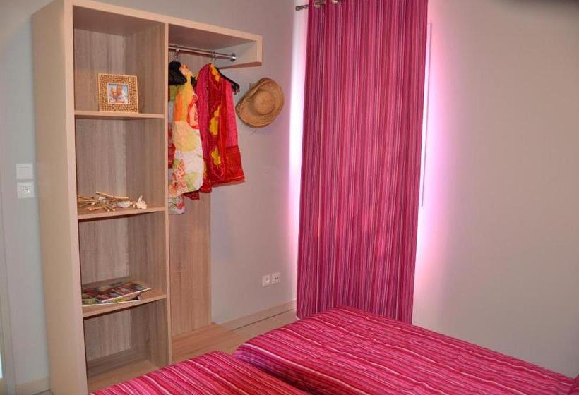 استراحتگاه Lagrange Vacances La Grenadine