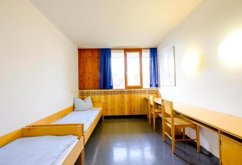 فندق صغير Internationales Jugendgästehaus Dachau
