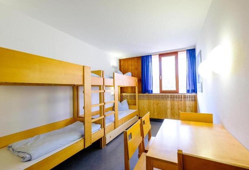 فندق صغير Internationales Jugendgästehaus Dachau