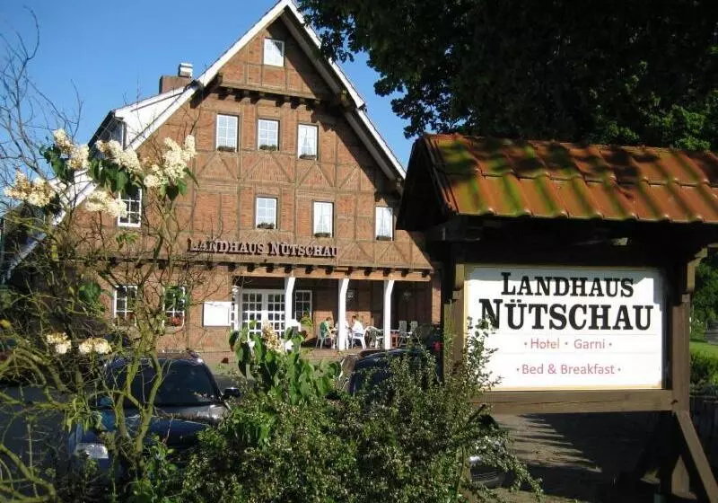 ベッドアンドブレックファースト Landhaus Nütschau
