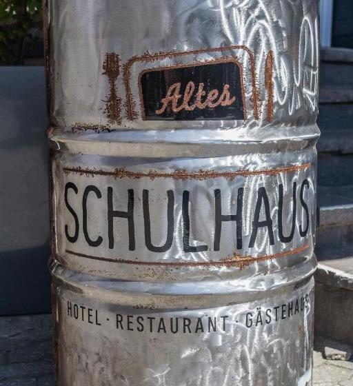 Отель Altes Schulhaus