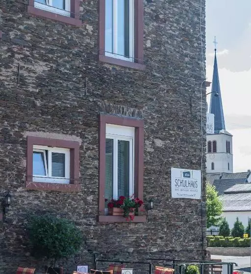 Hotelli Altes Schulhaus