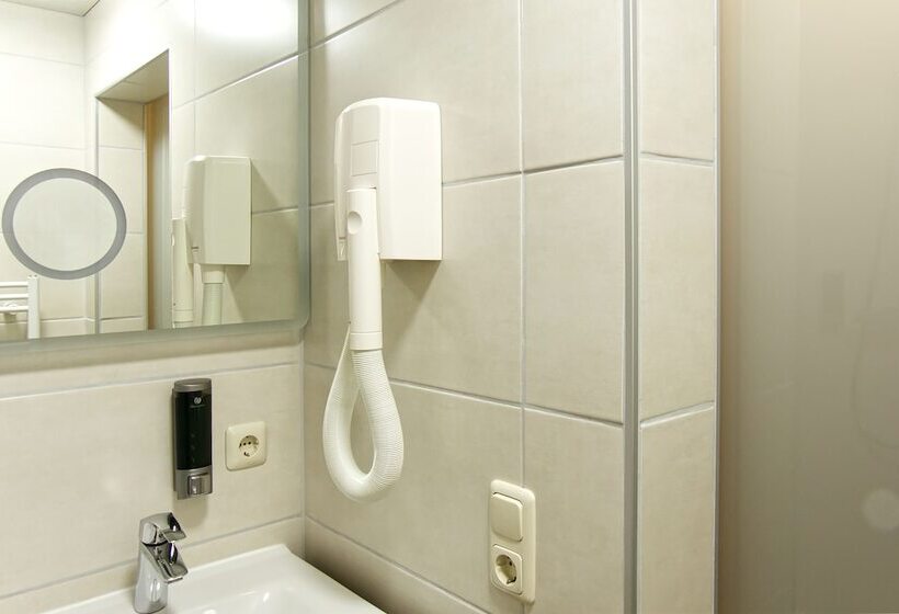 Garnihotel Zur Linde   Bayerischer Wald   Aktivcard Mit 130 Kostenfreien Leistungen   Kostenloser Pa